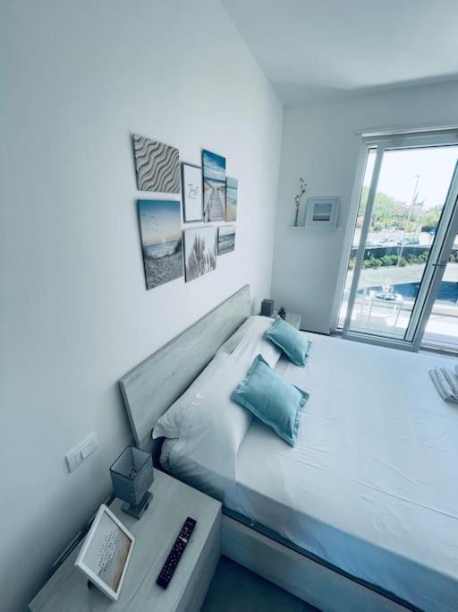 피우미치노 Marina House Rome Airport - Sea View 아파트 외부 사진