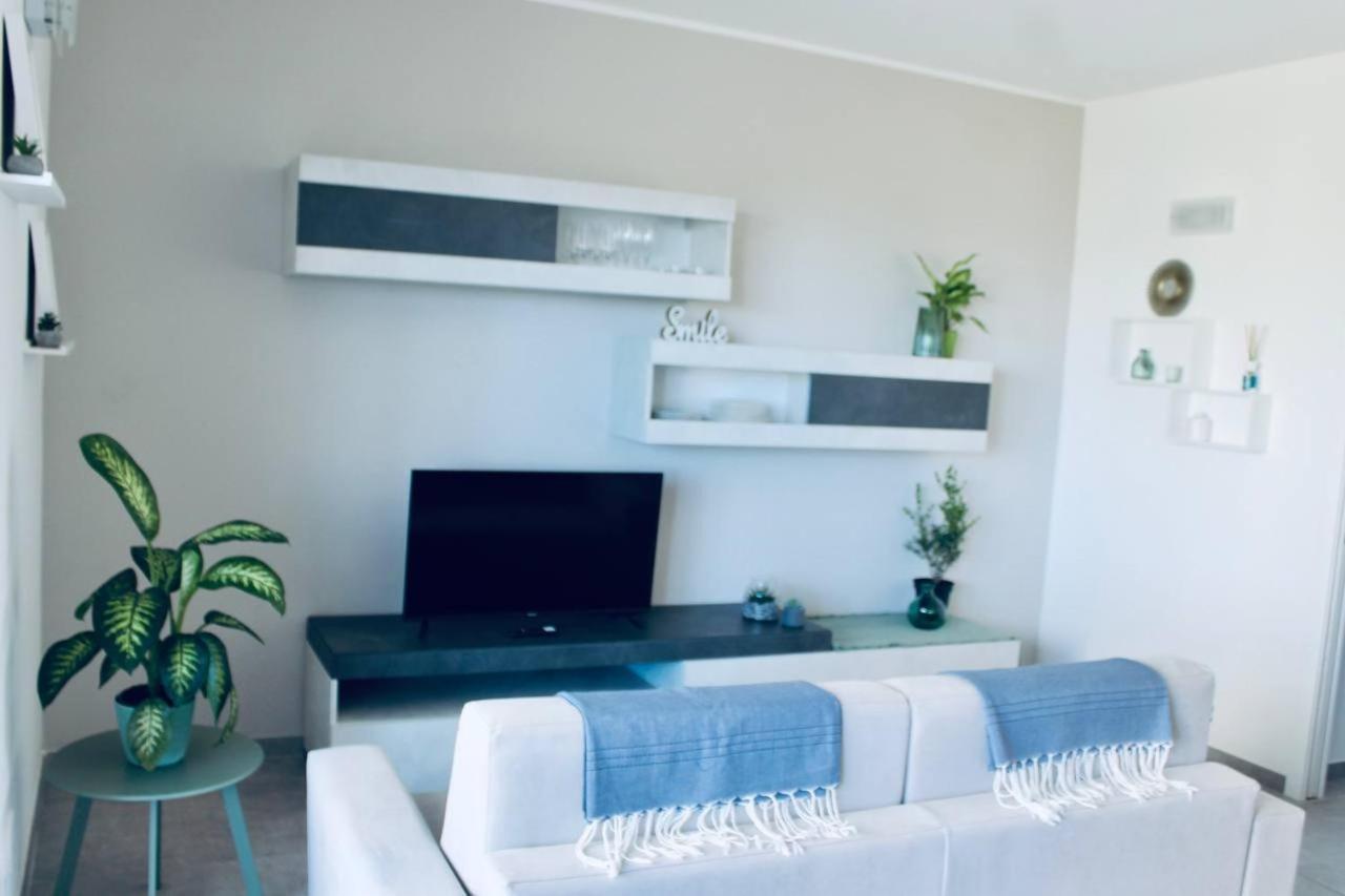 피우미치노 Marina House Rome Airport - Sea View 아파트 외부 사진
